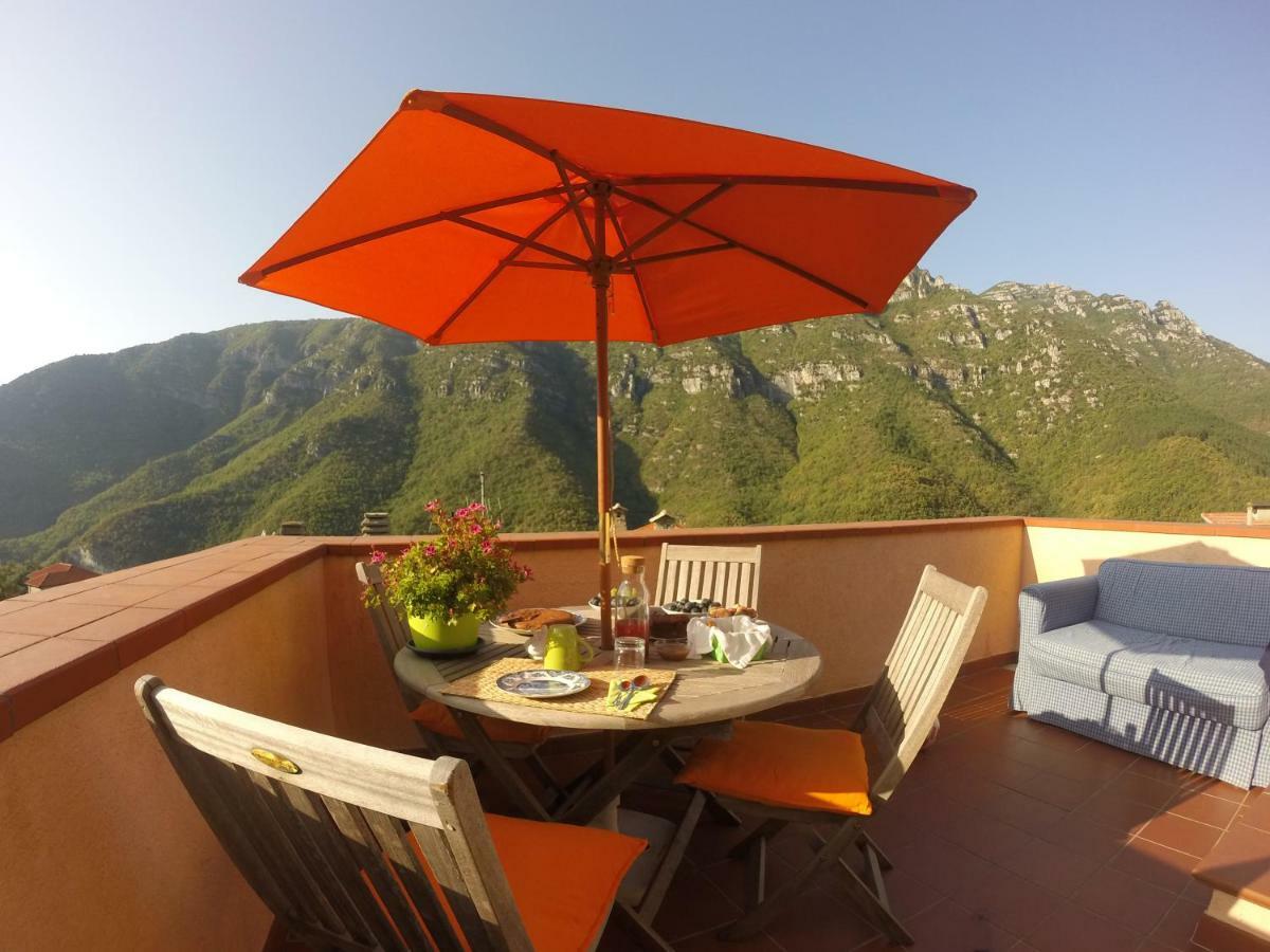 Arve Castelbianco - B&B E Appartamento Colletta Экстерьер фото